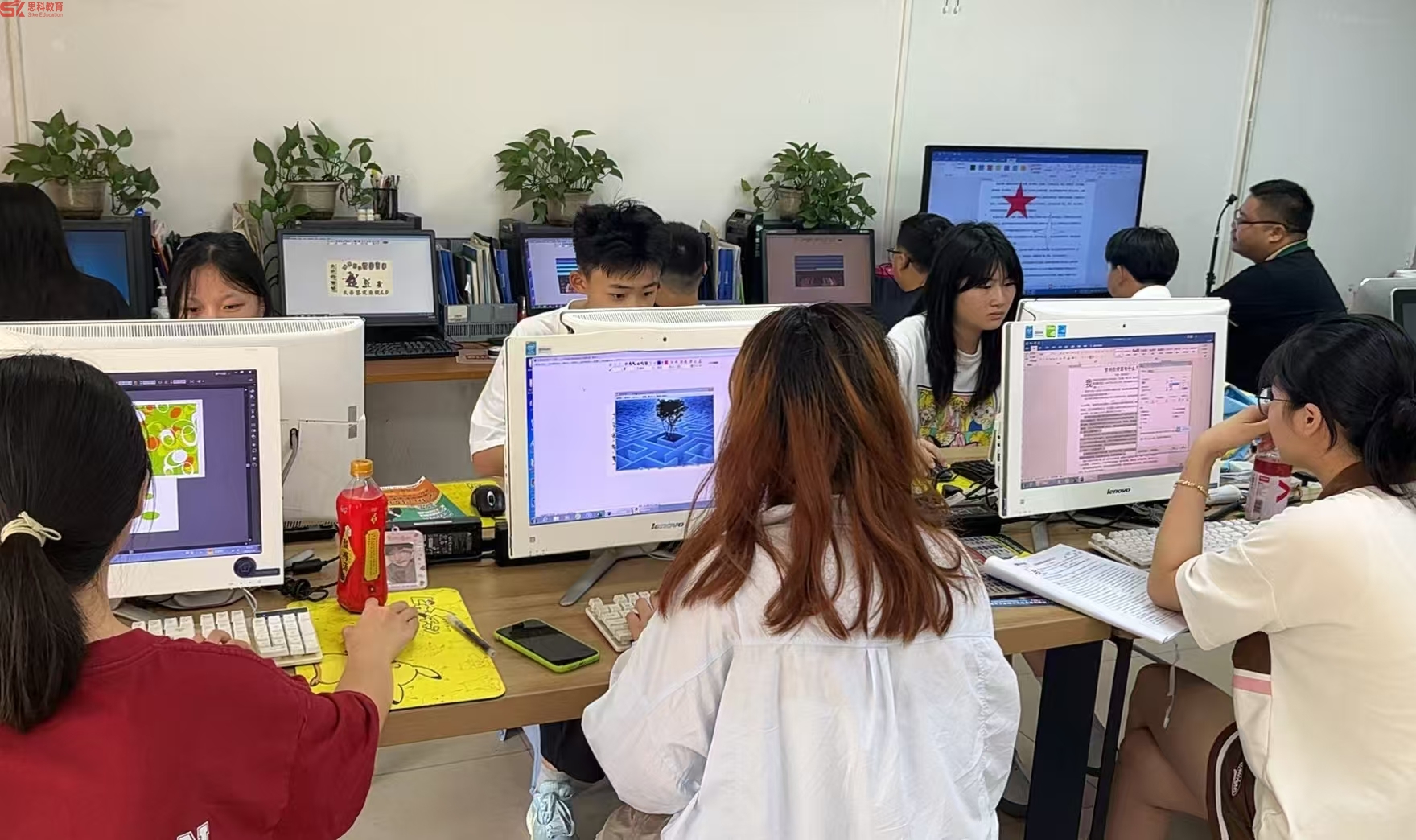 不管你是初中、中专还是高中毕业电脑培训 + 学历提升都能让你更优秀